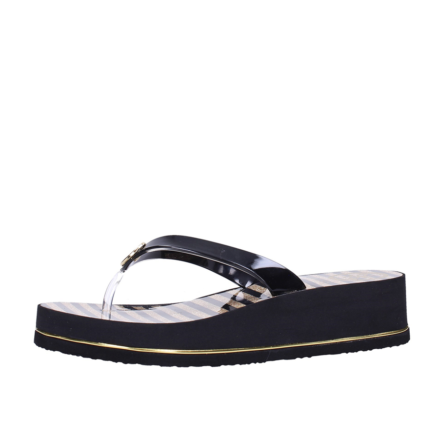 infradito guess